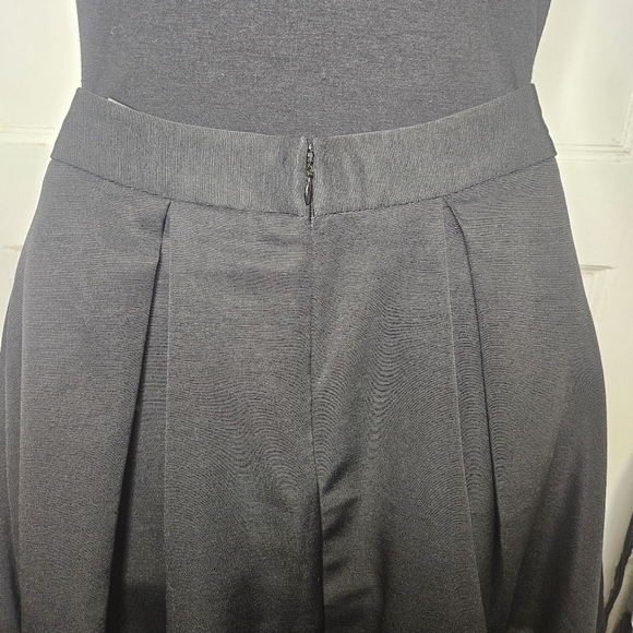 Express Black Midi Full Circle Fit&Flare Skirt W/Sheer Lace Panel Hem Size 2 NWT - Picture 4 of 10